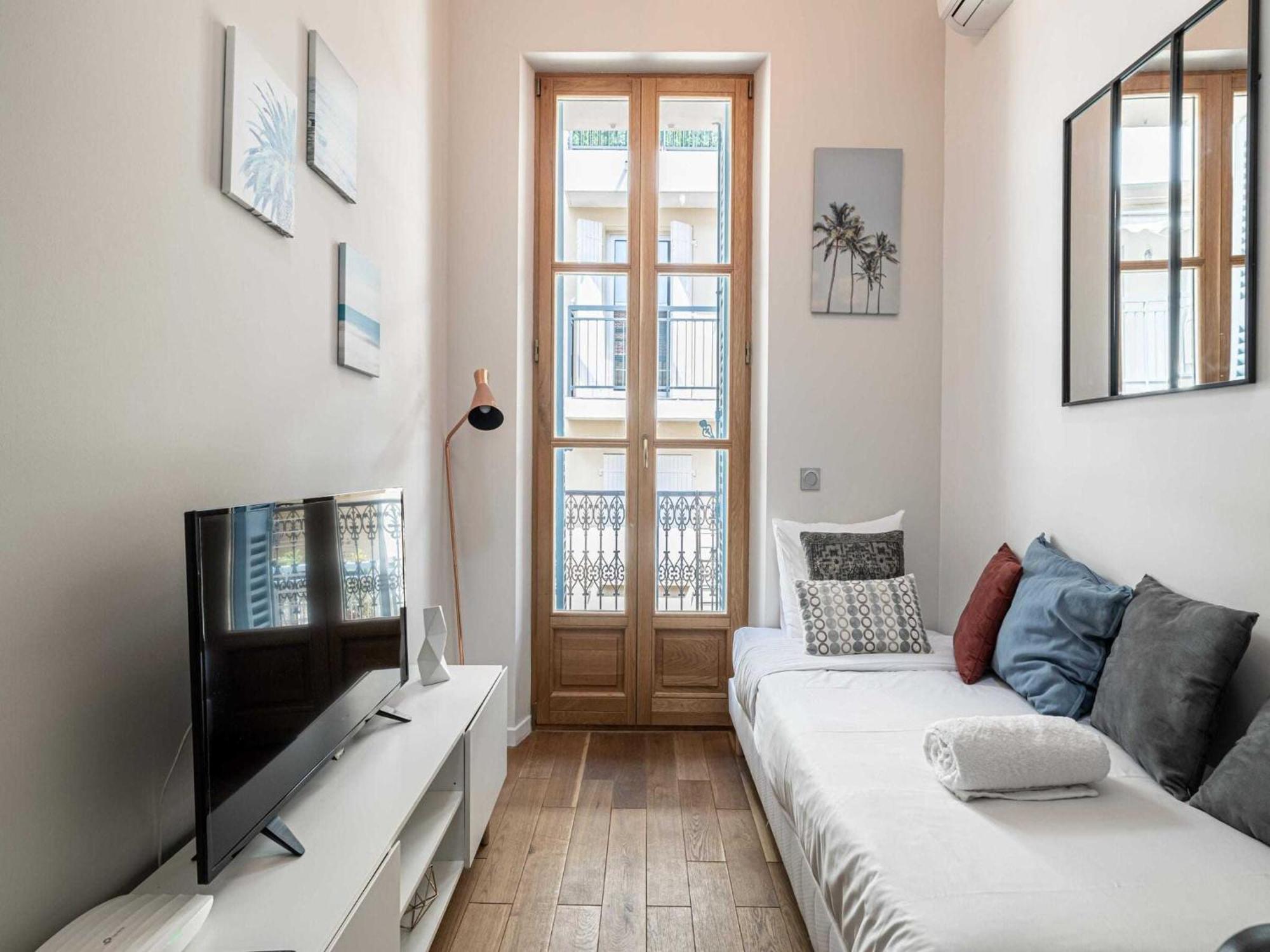 Bright Duplex-cannes Centre -mobility Lease Appartement Cannes